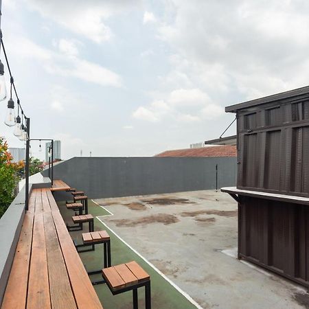 เรดดอร์ซ ชาเรียะฮ์ เนียร์ แกรนด์ แกแล็กซี พาร์ค Hotel Ceger ภายนอก รูปภาพ